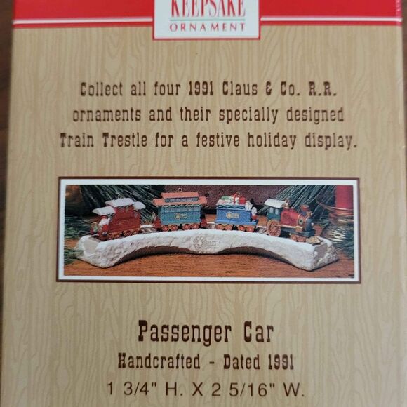 1991 Hallmark #3 of 4 Passenger Car Claus & Co. Railroad - Picture 2 of 6
